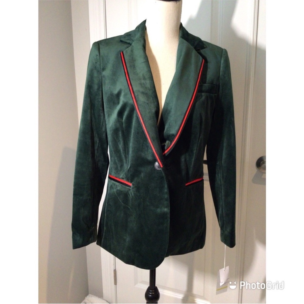 Emerald Green Velvet Jacket with Mona Lisa Lining